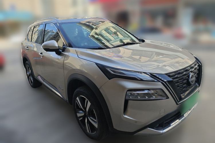 Used Nissan X-Trail 2023 e-POWER Ultra-Hybrid Dual-Motor All-Wheel-Drive Supreme Edition Front Right 45 Deg