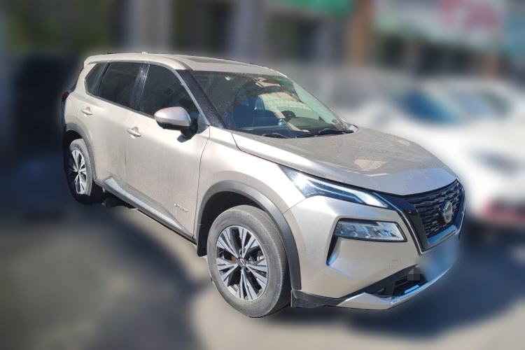 Used Nissan X-Trail 2023 e-POWER Ultra-Hybrid Dual-Motor All-Wheel-Drive Luxury Edition Front Right 45 Deg