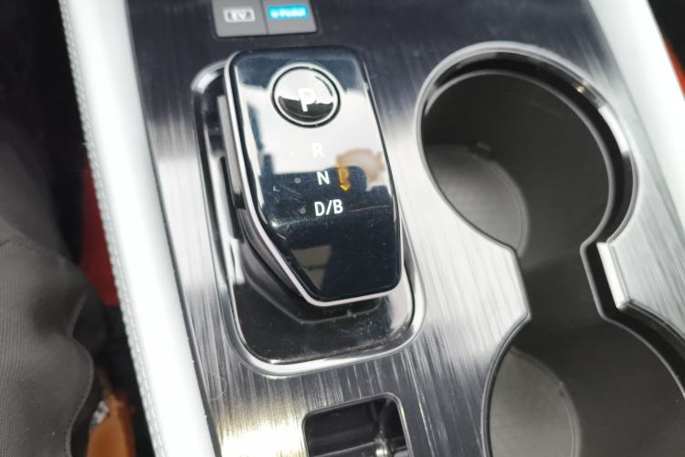 Used Nissan X-Trail 2023 e-POWER Ultra-Hybrid Dual-Motor All-Wheel-Drive Supreme Edition Gear Lever