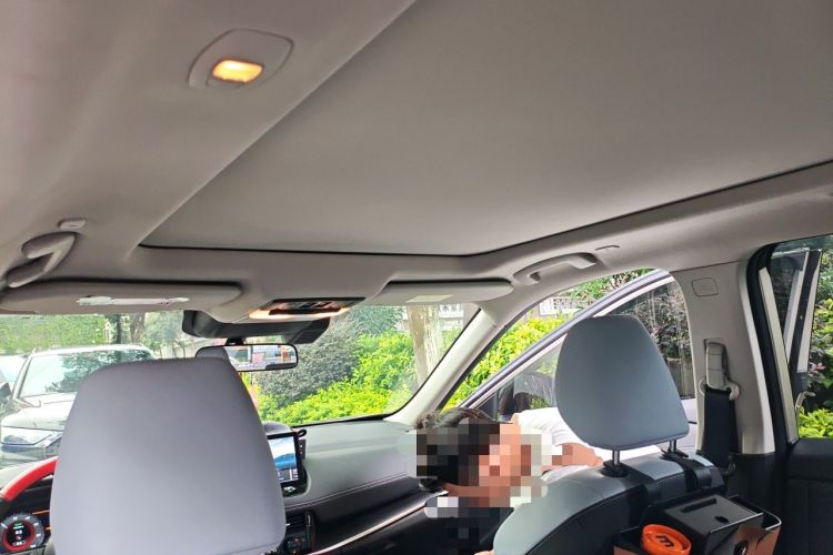 Used Nissan X-Trail 2023 e-POWER Ultra-Hybrid Dual-Motor All-Wheel-Drive Supreme Edition Headliner