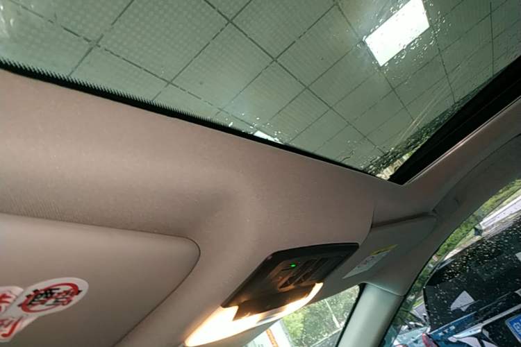 Used Nissan X-Trail 2023 e-POWER Ultra-Hybrid Dual-Motor All-Wheel-Drive Supreme Edition Headliner