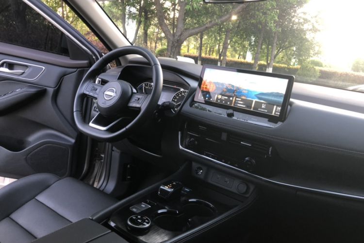 Used Nissan X-Trail 2023 e-POWER Ultra-Hybrid Dual-Motor All-Wheel-Drive Luxury Edition Interior 4