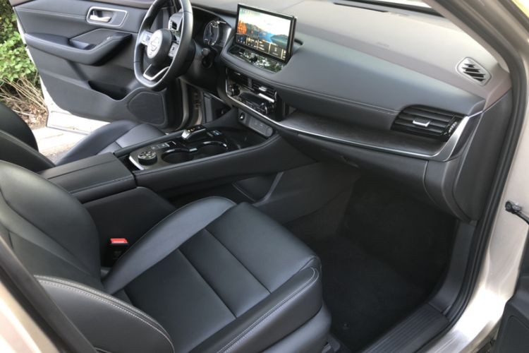 Used Nissan X-Trail 2023 e-POWER Ultra-Hybrid Dual-Motor All-Wheel-Drive Luxury Edition Interior 8