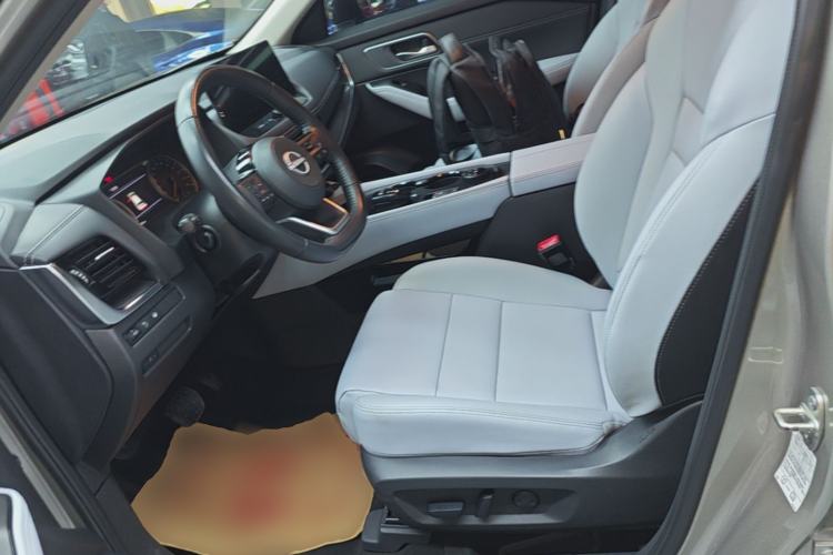 Used Nissan X-Trail 2023 e-POWER Ultra-Hybrid Dual-Motor All-Wheel-Drive Luxury Edition Left Front Seat