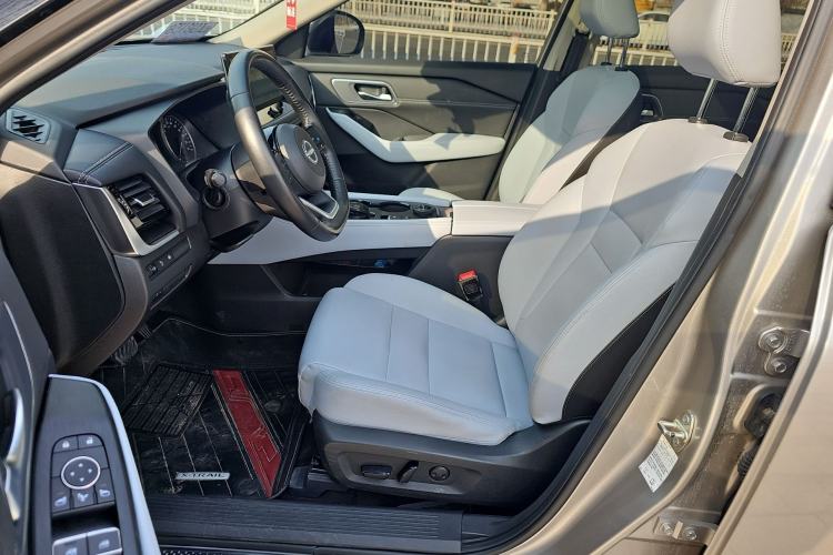 Used Nissan X-Trail 2023 e-POWER Ultra-Hybrid Dual-Motor All-Wheel-Drive Luxury Edition Left Front Seat