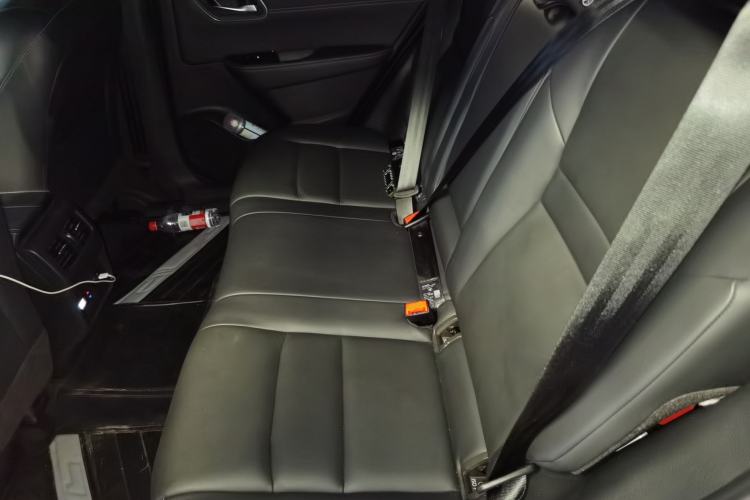 Used Nissan X-Trail 2023 e-POWER Ultra-Hybrid Dual-Motor All-Wheel-Drive Supreme Edition Left Rear Seat