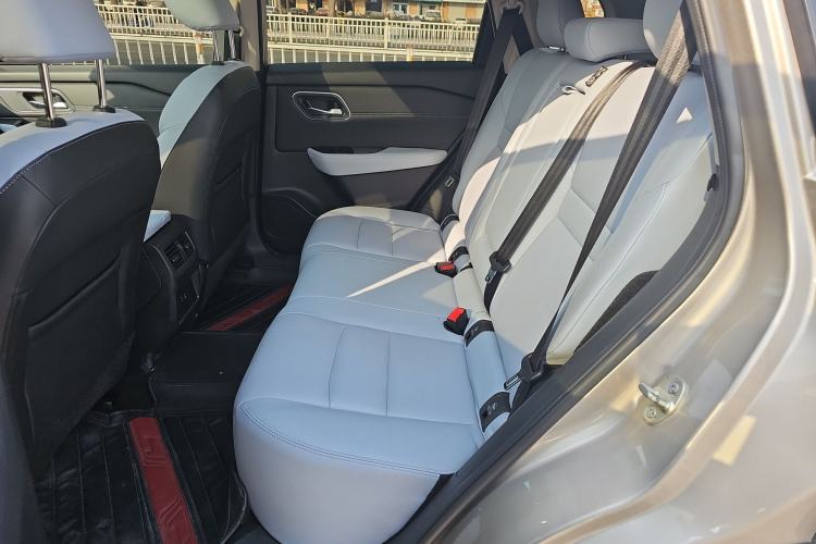 Used Nissan X-Trail 2023 e-POWER Ultra-Hybrid Dual-Motor All-Wheel-Drive Luxury Edition Left Rear Seat