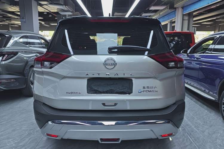 Used Nissan X-Trail 2023 e-POWER Ultra-Hybrid Dual-Motor All-Wheel-Drive Luxury Edition Rear