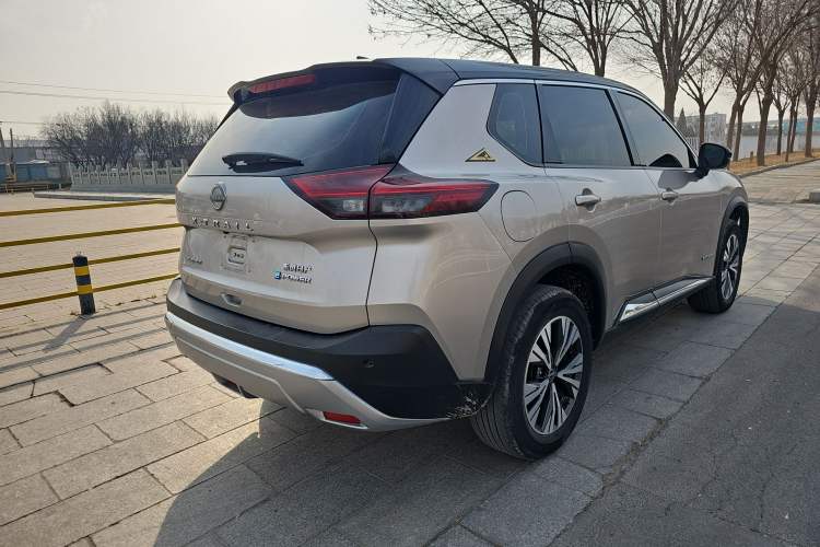 Used Nissan X-Trail 2023 e-POWER Ultra-Hybrid Dual-Motor All-Wheel-Drive Luxury Edition Rear Right 45 Deg