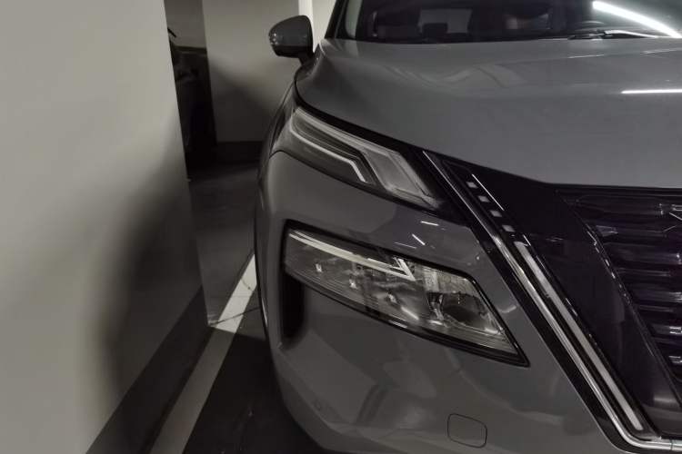 Used Nissan X-Trail 2023 e-POWER Ultra-Hybrid Dual-Motor All-Wheel-Drive Supreme Edition Right Front Headlight
