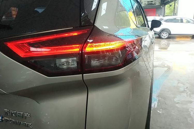 Used Nissan X-Trail 2023 e-POWER Ultra-Hybrid Dual-Motor All-Wheel-Drive Supreme Edition Right Rear Taillight