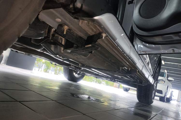 Used Nissan X-Trail 2023 Classic 2.0L Two-Wheel Drive Smart Connect Premium Edition Right Side Sill