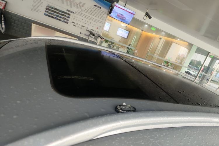 Used Nissan X-Trail 2023 Classic 2.0L Two-Wheel Drive Smart Connect Premium Edition Roof