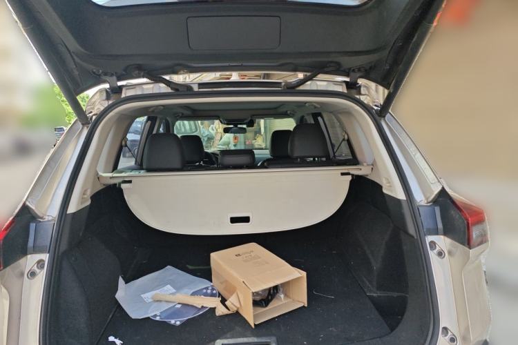 Used Nissan X-Trail 2023 e-POWER Ultra-Hybrid Dual-Motor All-Wheel-Drive Supreme Edition Trunk
