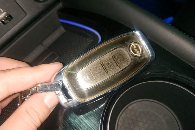 Used Nissan X-Trail 2023 e-POWER Ultra-Hybrid Dual-Motor All-Wheel-Drive Supreme Edition Vehicle Key