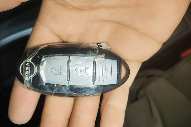 Used Nissan X-Trail 2023 Classic 2.0L Two-Wheel Drive Smart Connect Premium Edition Vehicle Key