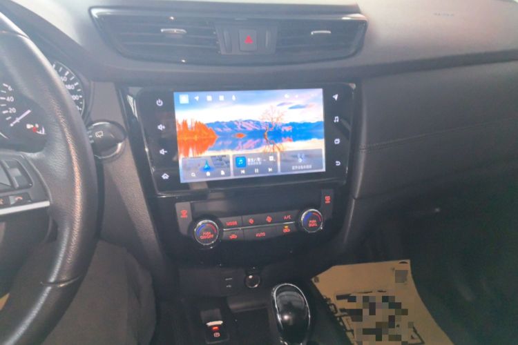 Used Nissan X-Trail 2023 Classic 2.0L Two-Wheel Drive Smart Connect & Comfort Edition Audio And AC Panel