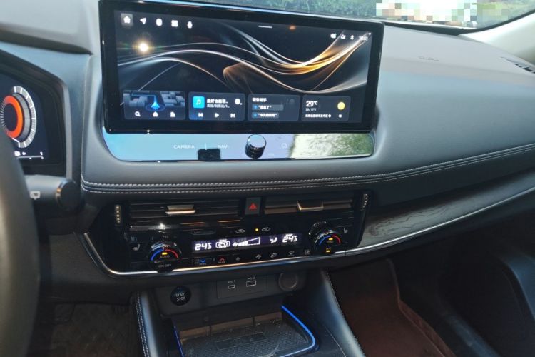 Used Nissan X-Trail 2023 e-POWER Ultra-Hybrid Dual-Motor All-Wheel-Drive Supreme Edition Audio And AC Panel