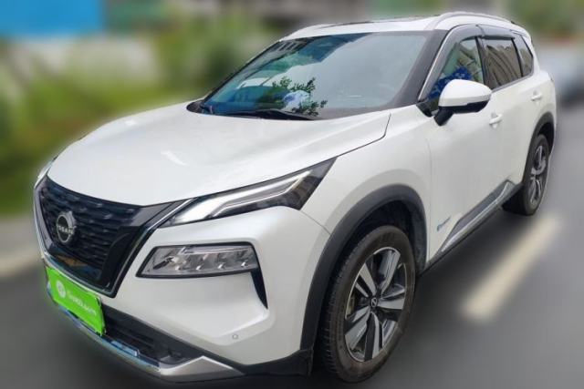 Ojetý Nissan X-Trail 2023 e-POWER Ultra-Hybrid Dual-Motor All-Wheel-Drive Supreme Edition