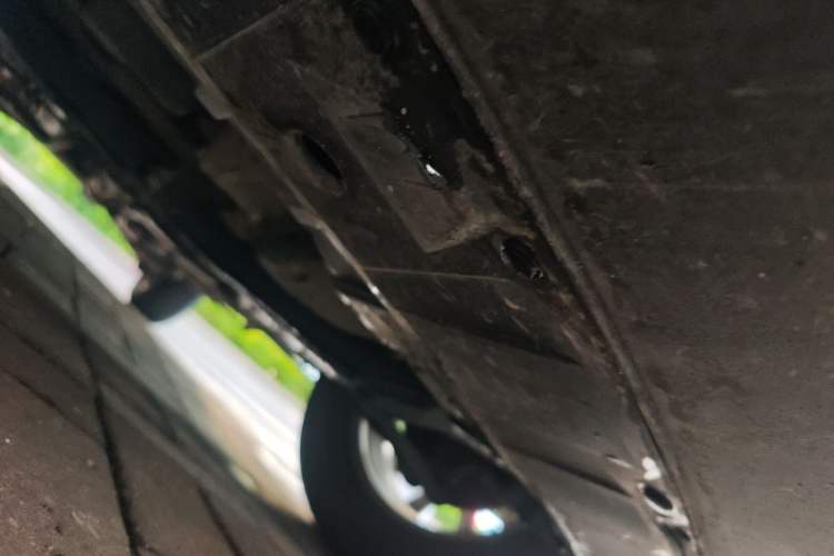 Used Nissan X-Trail 2023 Classic 2.0L Two-Wheel Drive Smart Connect Premium Edition Chassis Front