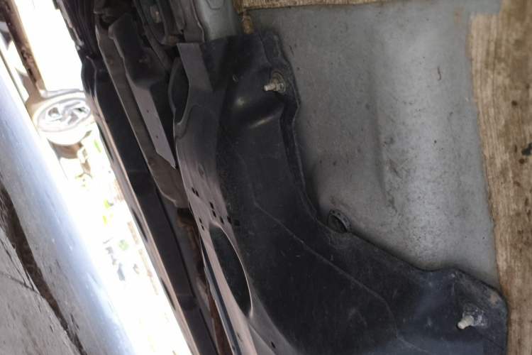 Used Nissan X-Trail 2023 Classic 2.0L Two-Wheel Drive Smart Connect & Comfort Edition Chassis Front Left
