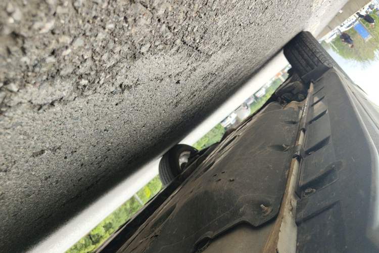 Used Nissan X-Trail 2023 Classic 2.0L Two-Wheel Drive Smart Connect Premium Edition Chassis Front Right