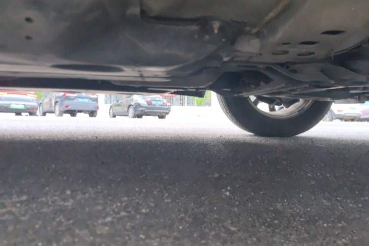 Used Nissan X-Trail 2023 Classic 2.0L Two-Wheel Drive Smart Connect Premium Edition Chassis Front Right