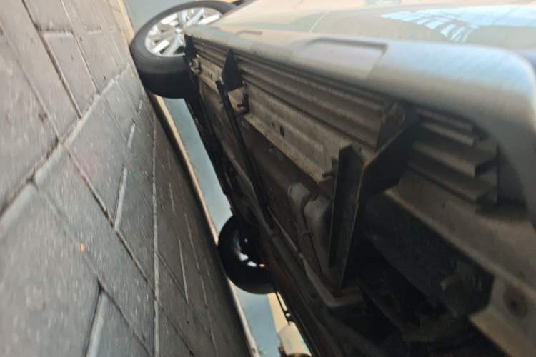 Used Nissan X-Trail 2023 Classic 2.0L Two-Wheel Drive Smart Connect Premium Edition Chassis Rear Left