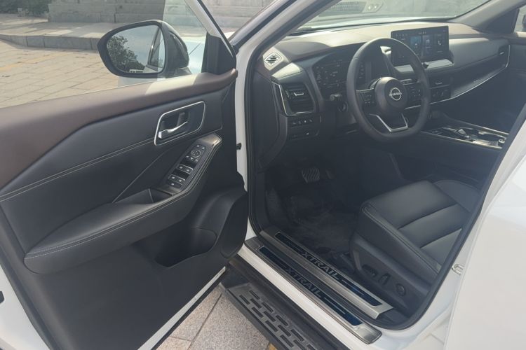 Used Nissan X-Trail 2023 e-POWER Ultra-Hybrid Dual-Motor All-Wheel-Drive Supreme Edition Driver Seat