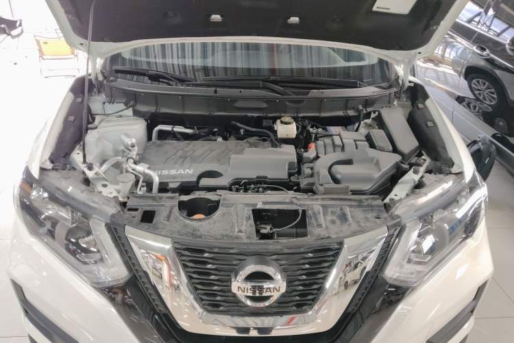 Used Nissan X-Trail 2023 Classic 2.0L Two-Wheel Drive Smart Connect & Comfort Edition Engine Bay