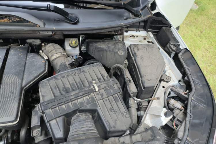 Used Nissan X-Trail 2023 e-POWER Ultra-Hybrid Dual-Motor All-Wheel-Drive Supreme Edition Engine Bay Left