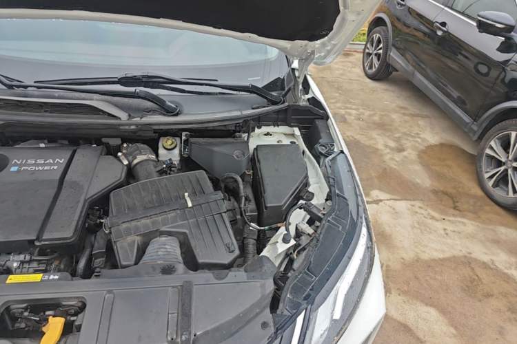 Used Nissan X-Trail 2023 e-POWER Ultra-Hybrid Dual-Motor All-Wheel-Drive Luxury Edition Engine Bay Left