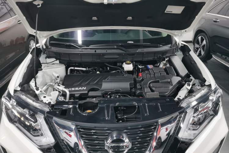 Used Nissan X-Trail 2023 Classic 2.0L Two-Wheel Drive Smart Connect & Comfort Edition Engine Bay