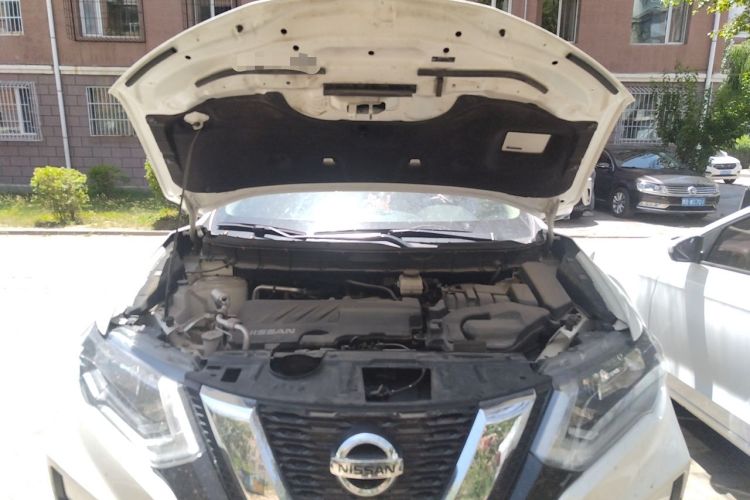 Used Nissan X-Trail 2023 Classic 2.0L Two-Wheel Drive Smart Connect & Comfort Edition Engine Bay