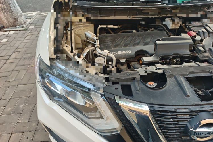Used Nissan X-Trail 2023 Classic 2.0L Two-Wheel Drive Smart Connect Premium Edition Engine Bay Right