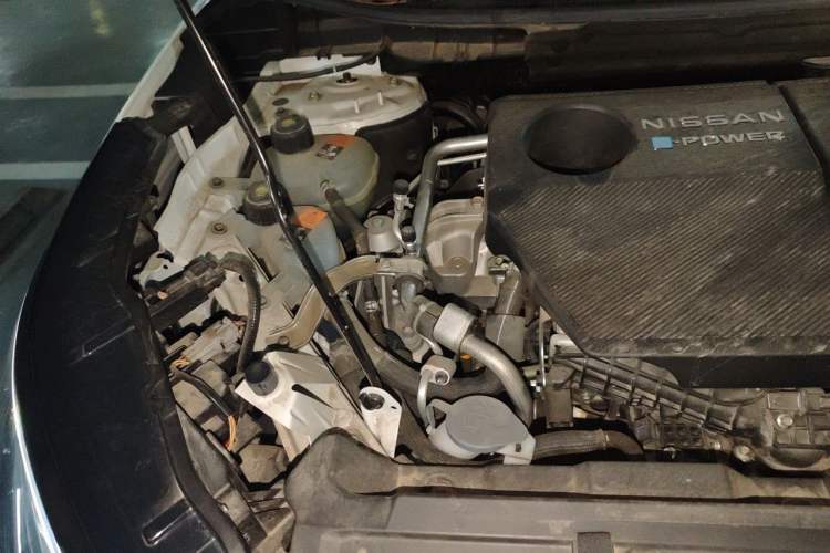 Used Nissan X-Trail 2023 e-POWER Ultra-Hybrid Dual-Motor All-Wheel-Drive Supreme Edition Engine Bay Right