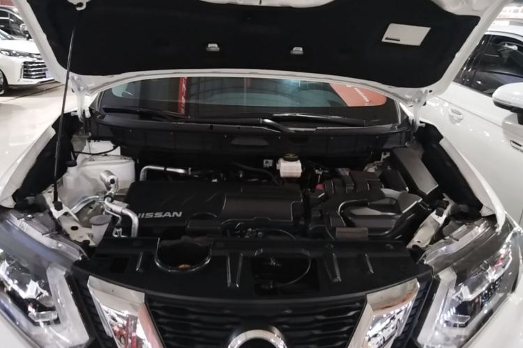 Used Nissan X-Trail 2023 Classic 2.0L Two-Wheel Drive Smart Connect Premium Edition Engine Bay
