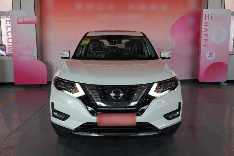 Used Nissan X-Trail 2023 Classic 2.0L Two-Wheel Drive Smart Connect Premium Edition Exterior 1