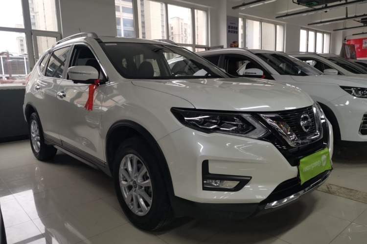 Used Nissan X-Trail 2023 Classic 2.0L Two-Wheel Drive Smart Connect Premium Edition Exterior 1