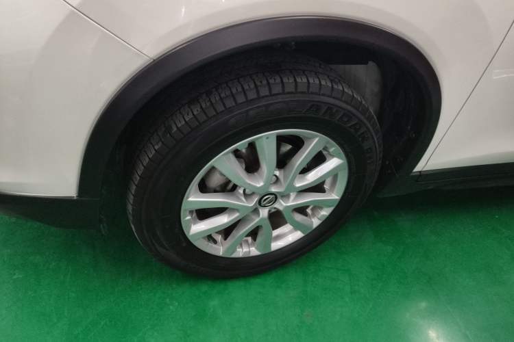 Used Nissan X-Trail 2023 Classic 2.0L Two-Wheel Drive Smart Connect Premium Edition Exterior 1