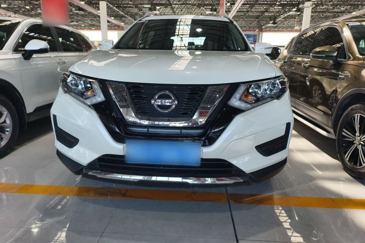 Used Nissan X-Trail 2023 Classic 2.0L Two-Wheel Drive Smart Connect & Comfort Edition Exterior 1