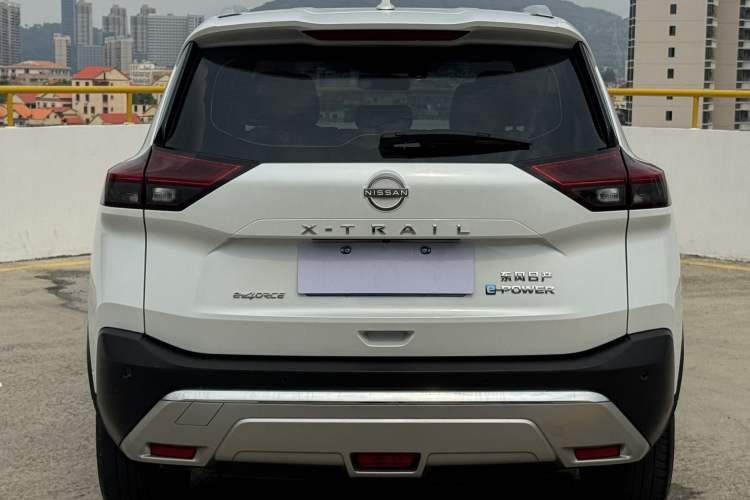 Used Nissan X-Trail 2023 e-POWER Ultra-Hybrid Dual-Motor All-Wheel-Drive Luxury Edition Exterior 10