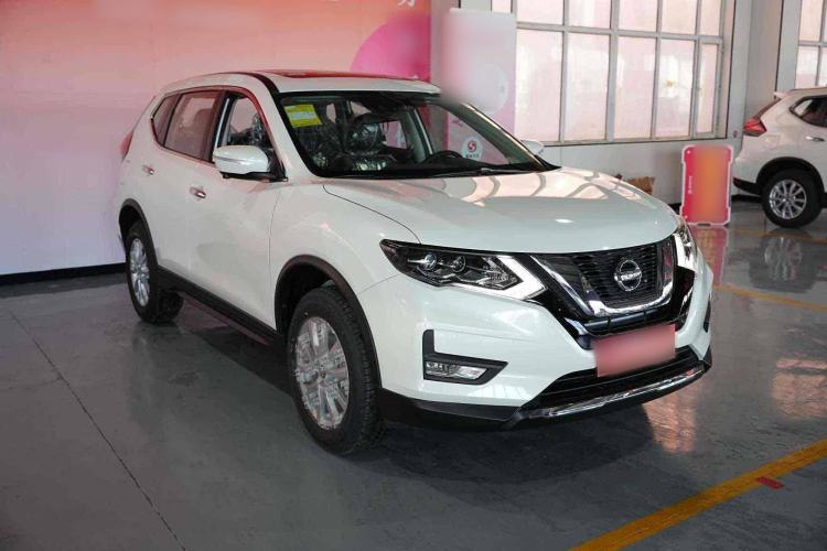 Used Nissan X-Trail 2023 Classic 2.0L Two-Wheel Drive Smart Connect Premium Edition Exterior 2