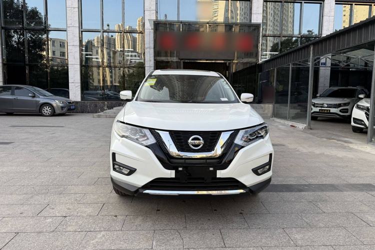 Used Nissan X-Trail 2023 Classic 2.0L Two-Wheel Drive Smart Connect Premium Edition Exterior 2