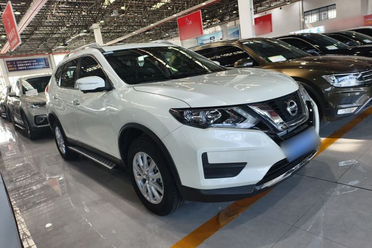 Used Nissan X-Trail 2023 Classic 2.0L Two-Wheel Drive Smart Connect & Comfort Edition Exterior 2