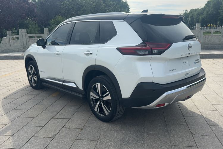 Used Nissan X-Trail 2023 e-POWER Ultra-Hybrid Dual-Motor All-Wheel-Drive Supreme Edition Exterior 3