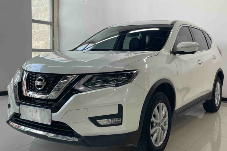 Used Nissan X-Trail 2023 Classic 2.0L Two-Wheel Drive Smart Connect Premium Edition Exterior 3