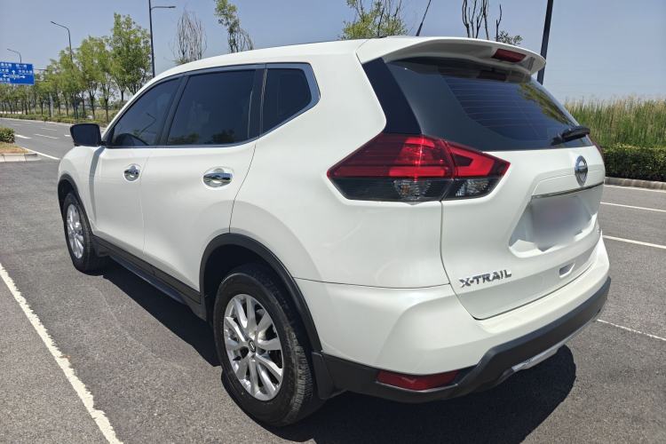 Used Nissan X-Trail 2023 Classic 2.0L Two-Wheel Drive Smart Connect & Comfort Edition Exterior 4