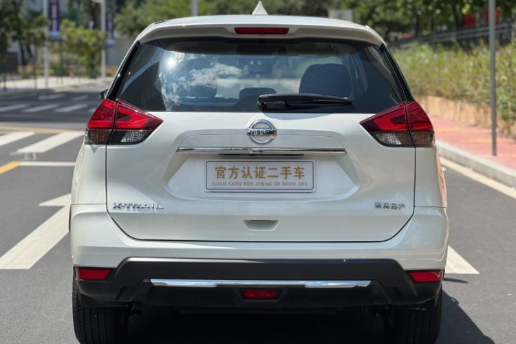 Used Nissan X-Trail 2023 Classic 2.0L Two-Wheel Drive Smart Connect Premium Edition Exterior 5