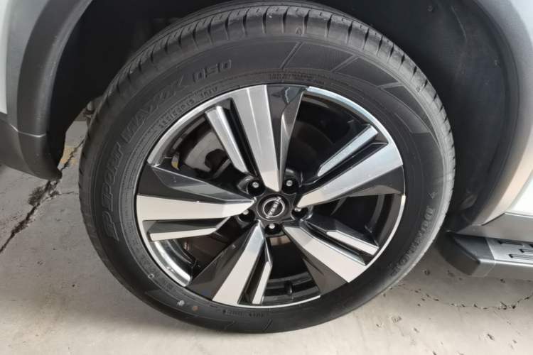 Used Nissan X-Trail 2023 e-POWER Ultra-Hybrid Dual-Motor All-Wheel-Drive Supreme Edition Exterior 5